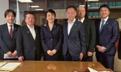 「皇室の伝統に基づく安定的皇位継承を確保するための法整備の早期実現を求める意見書について」